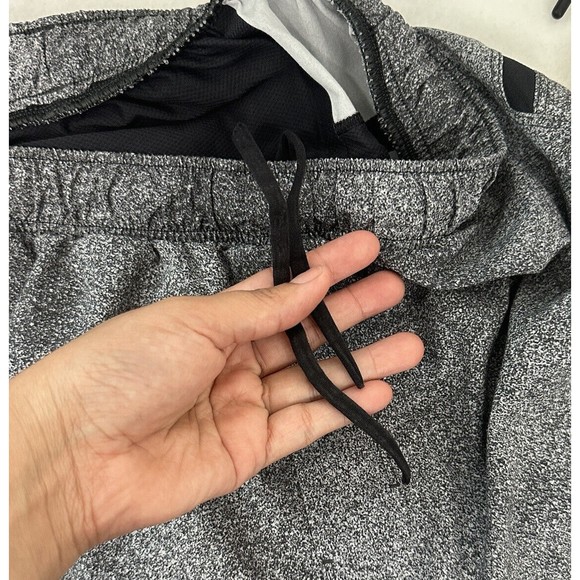 Lululemon Surge Unlined Shorts 7" Black Gray Size S - Picture 11 of 11